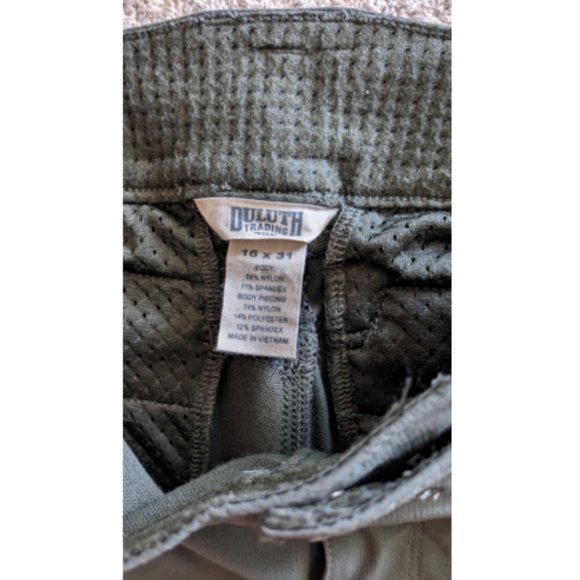 Duluth Trading Utility Pants w/reinforced knees, grey/size 18x31 - Picture 3 of 4